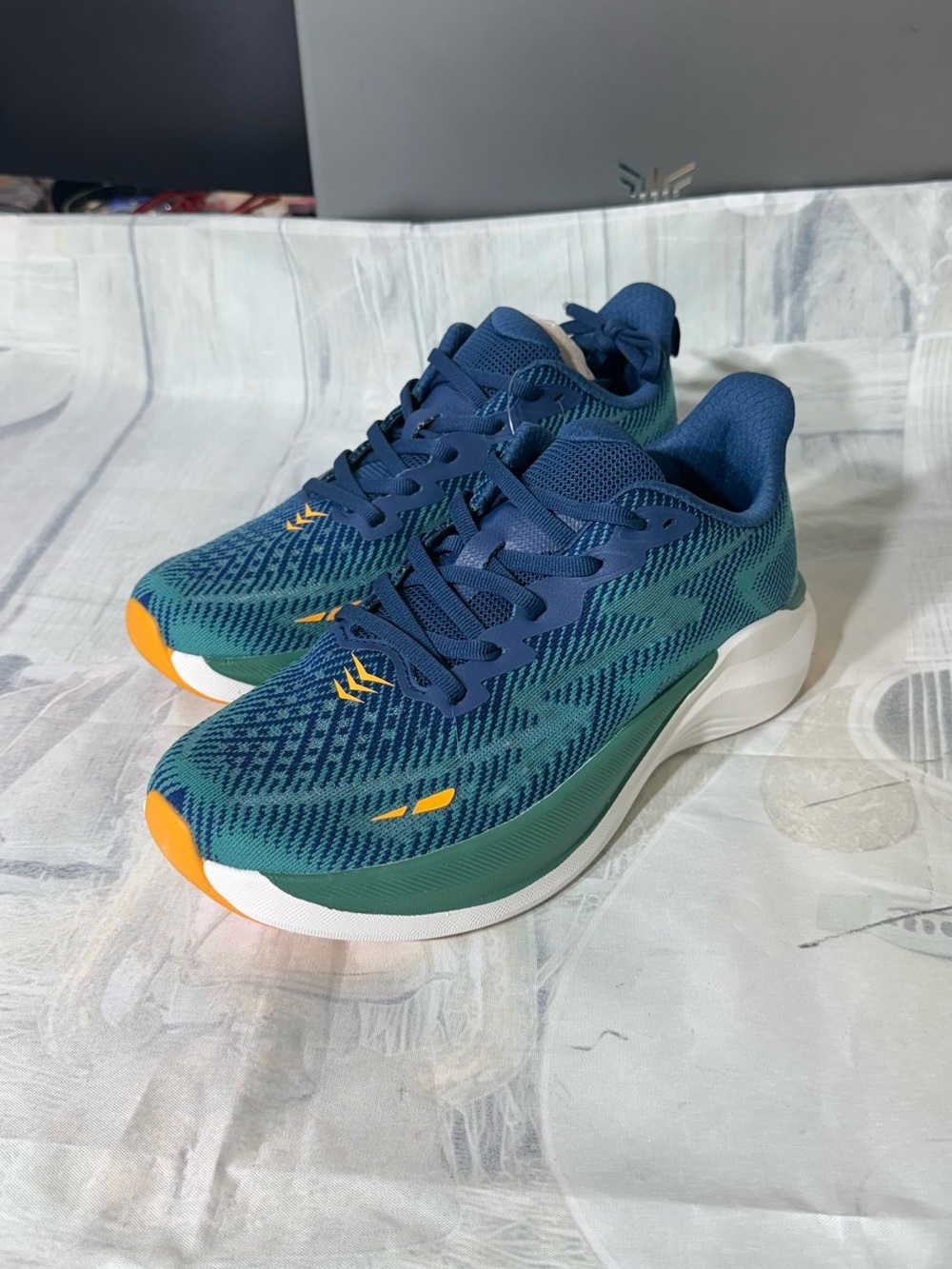 Hawkwell Men's Cloud Zero Active Nursing Shoes Cushion Breathable Tennis Size 7